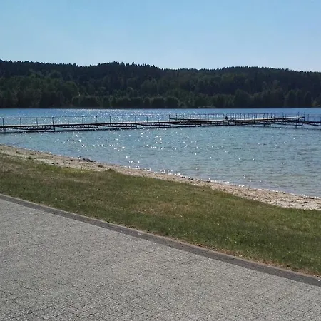 Dominik アパート